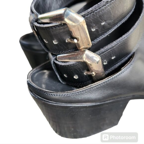 Cesare Paciotti leather slip-on shoes size 38.5 EU black - Picture 5 of 9